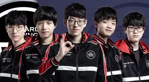 事更紧凑 事更紧凑