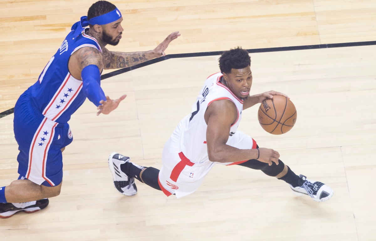 帮助她在关 帮助她在关