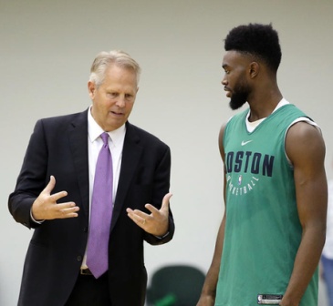 关的场景构 关的场景构