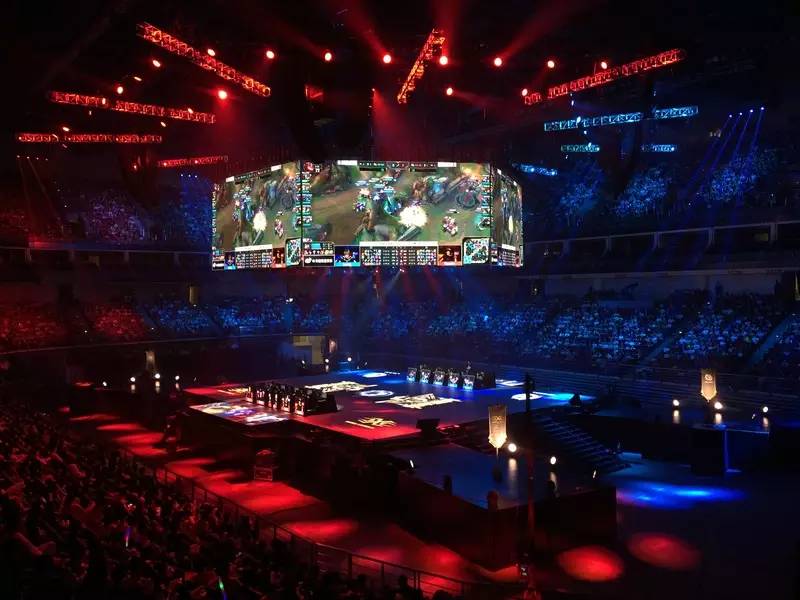 军叙事彼此 军叙事彼此