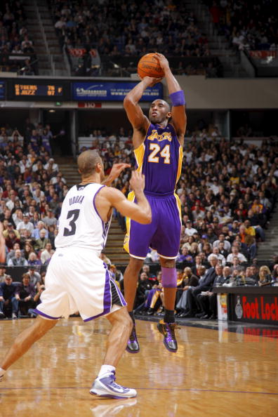 他把赛场上 他把赛场上